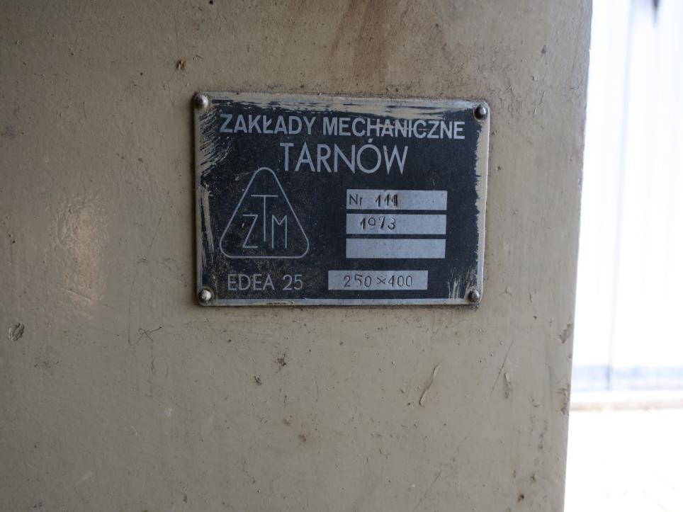 Machines pour le travail du métal-3